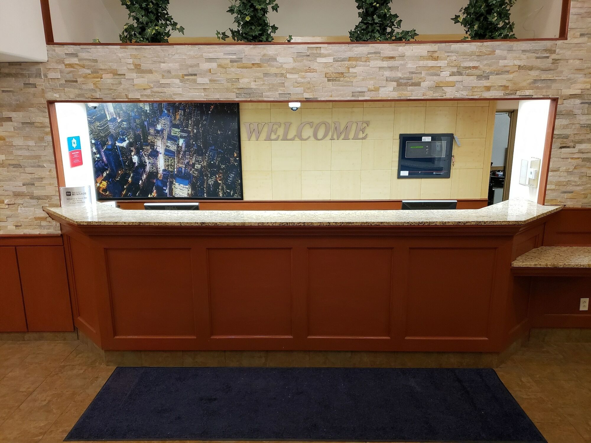 Days Inn By Wyndham Thornton Dış mekan fotoğraf